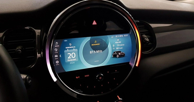 MINI Cooper cena 85900 przebieg: 31000, rok produkcji 2022 z Międzyzdroje małe 596